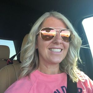 Meet your Posher, Tara